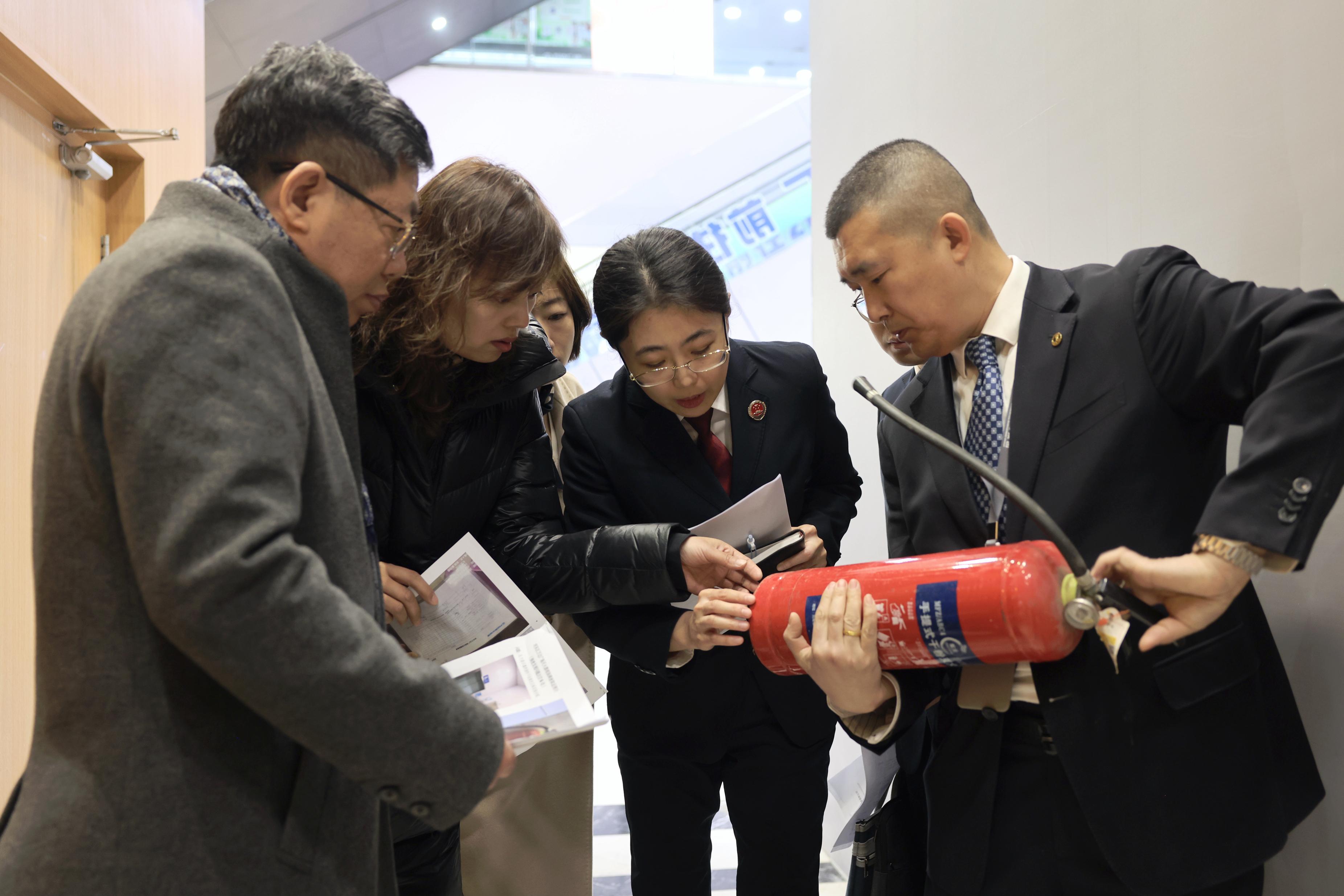  �����V�A�����Q�o������ȫ�y