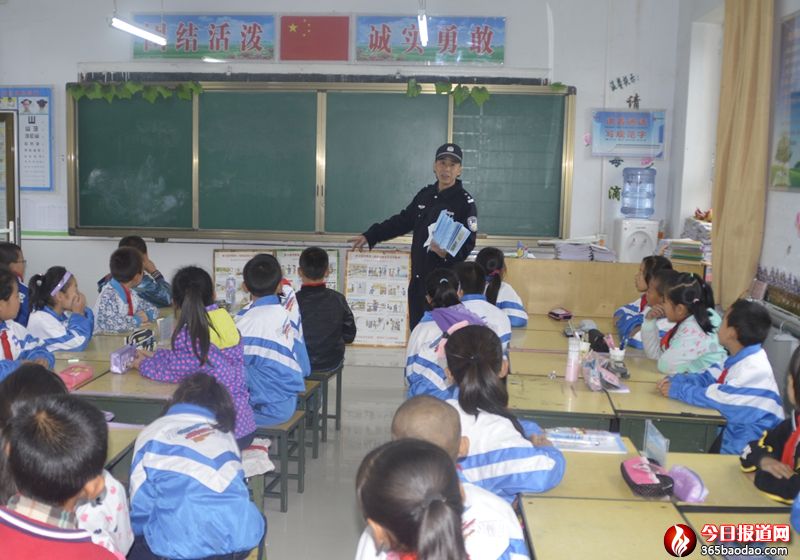 �D�� �_չ&ldquo;��ȫ��һ�n&rdquo;�̌W(xu��).jpg