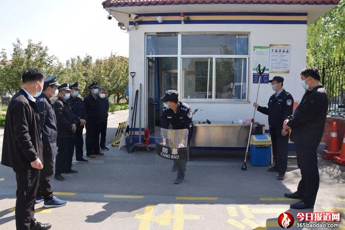  ɽ�|���ݹ����M����(du��)�M����(f��)�W(xu��)��У�@�����ˆT�_(k��i)չ������Ӗ(x��n)