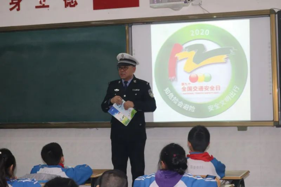 �ݺƴ�,�c��Y�ϡ������������������������_չ��12��2�����}�������