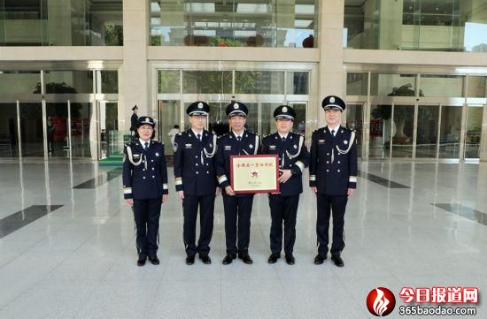   ���ڡ��ڄ�(d��ng)��䁾�ƽ��·���¹���(sh��)�������˔�(sh��)ͬ�ȡ��p�½������ش��¹ʡ���l(f��)����ɽ�|�������(du��)�s�@��ȫ��(gu��)��һ�ڄ�(d��ng)��(ji��ng)�