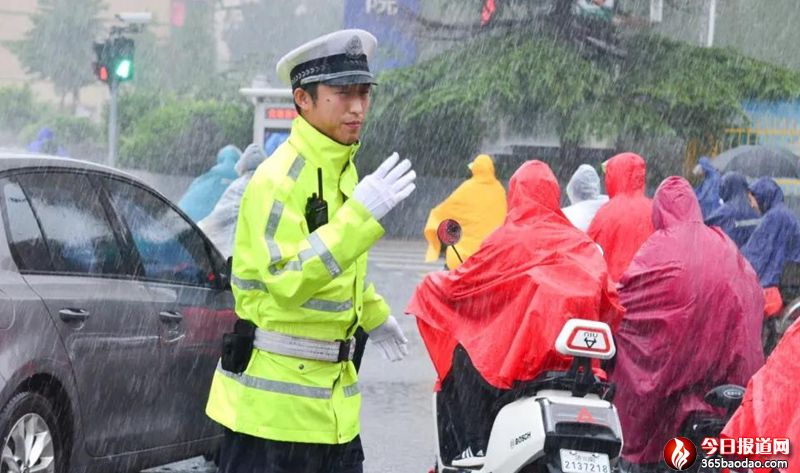 ���L(f��ng)�����(l��i)�u��ɽ�|�������ᕃҹ���_��·���˰���