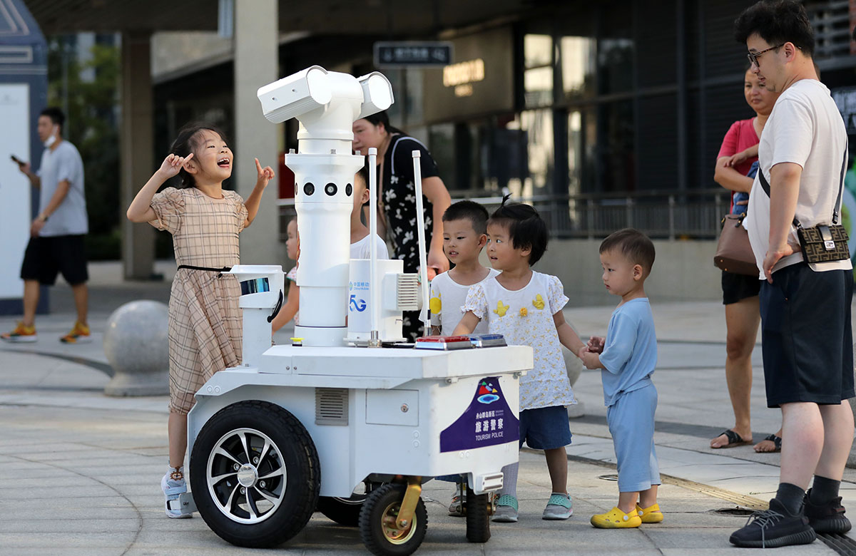 420b1068-e411-441c-a7ba-13c2cc7b086edef769df-99ff-48b9-b50d-