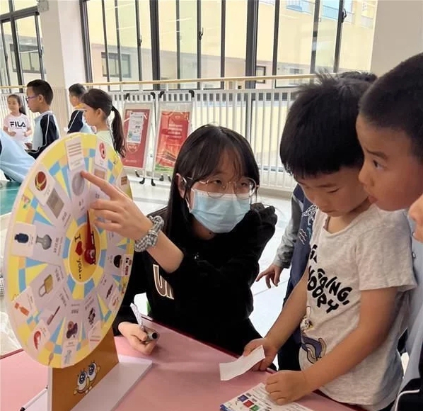 ��������ɽ�^(q��)�ڶ��׃��@�_չ����̼�h(hu��n)����������һ�����}���