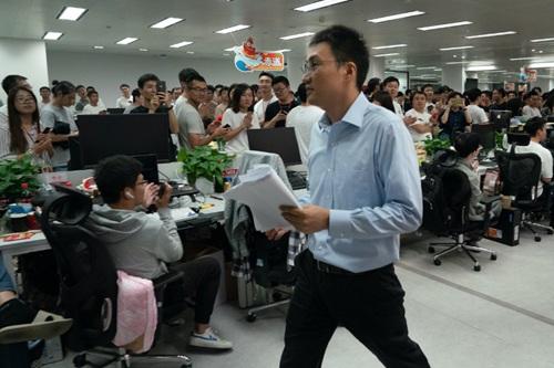 �S��ж��ƴ���CEO��߀���ŗ�����1000�|��(g��)��ؔ(c��i)�������Ӱ��ˡ����������