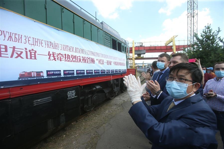 �װ���hֱ�_(d��)�����m�КW���е��_(d��)���o