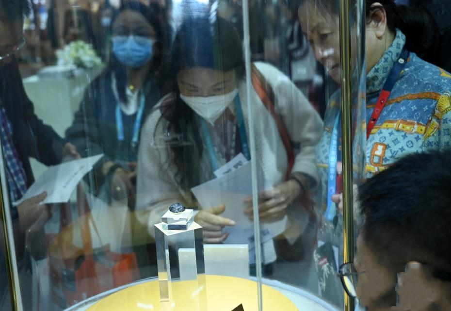 �������M(j��n)����(hu��)�ϵķ������F���