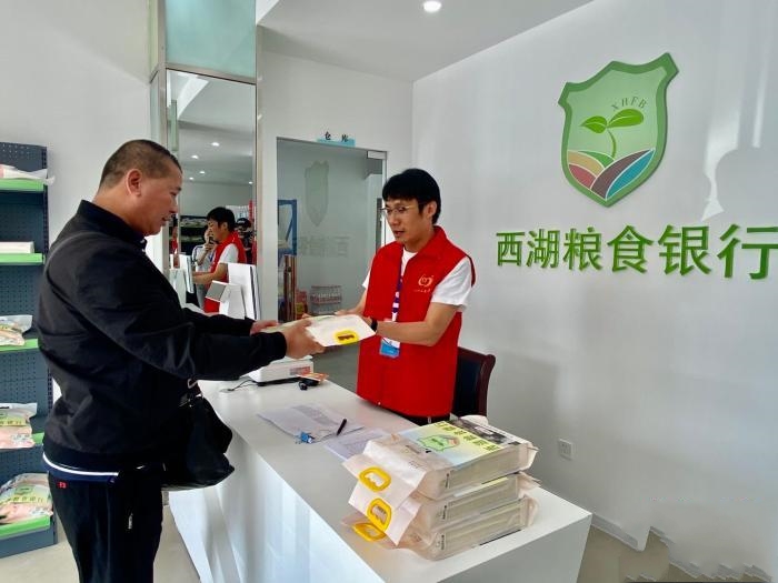 ̽���ݽ��^�ġ��Zʳ�y�С���׌��Z�l(f��)�]����