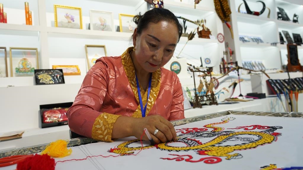 ��22����Ǣ��(hu��)�_Ļ ��ɫ�a(ch��n)Ʒӭ�́�