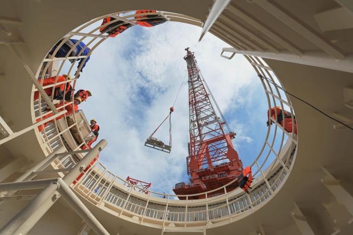 16���ߴ����������L(f��ng)늙C�M��ƽ̶�⺣�_ʼ���b