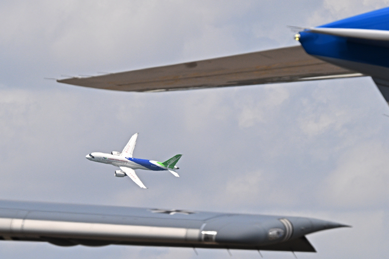 �Ї�(gu��)�a(ch��n)C919��ARJ21�w�C(j��)�״������¼��º�չ