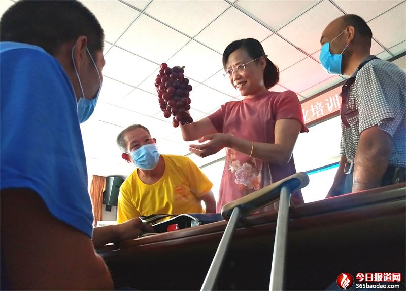  �W(xu��)һ��֮�L  ۰��400�������˅��Ӿ͘I(y��)������Ӗ(x��n)