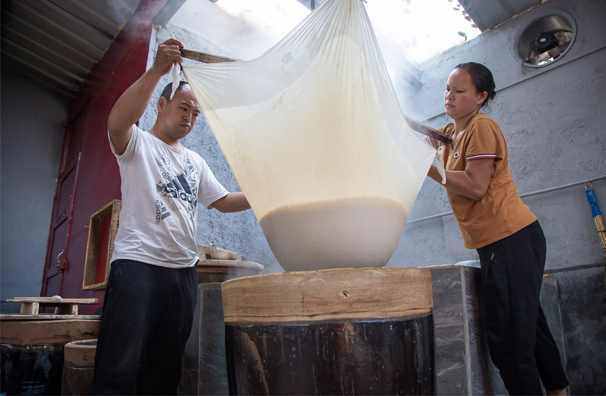 �������ܣ����y(t��ng)�{�c(di��n)���� ���r(n��ng)���¸������K��