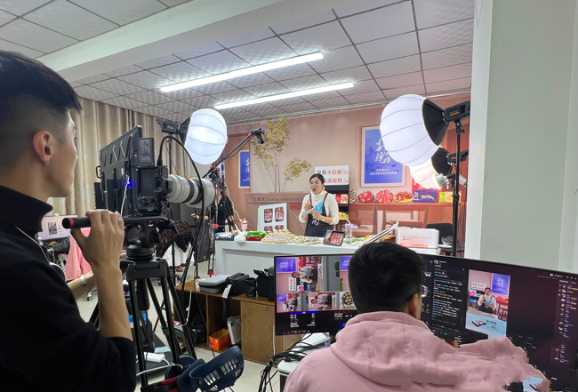 ��(sh��)���x����ɽ�|��ꖞ��l(xi��ng)�����d���ϡ��ǻ۵ĳ��