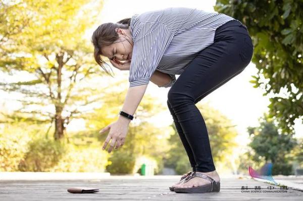 ��ʲô�׾���վ����(l��i)��(hu��)��ǰһ������ؚѪ�᣿