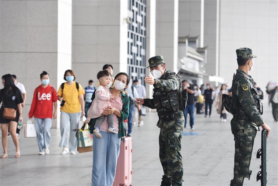 �侯�ٱ����p��(ji��)����(ji��n)�ؑ�(zh��n)λ��ƽ��