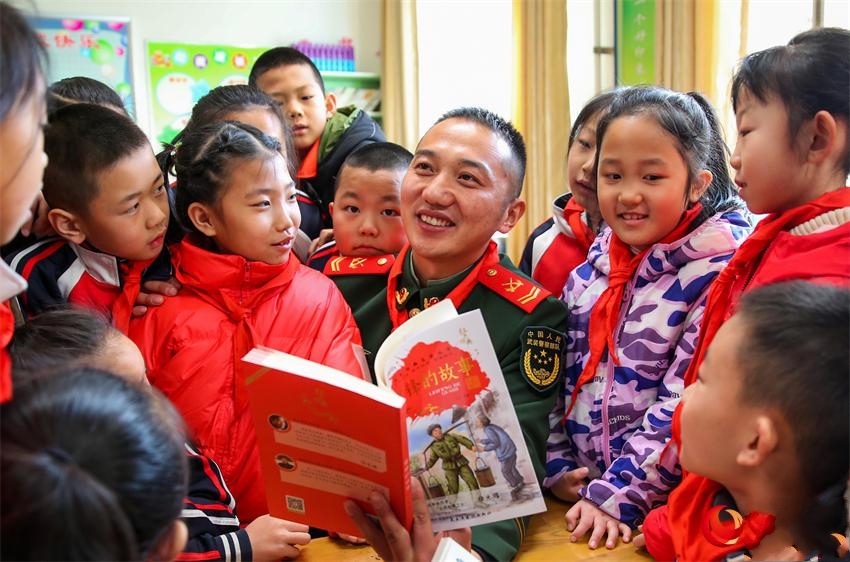 ���C��Ȫ���W(xu��)���h �侯�ٱ����Є�