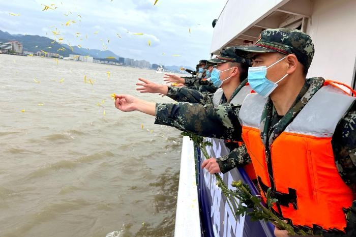 �����Q�ѡ����Ͼ��� ���ݺ�����N��ʽ��Ӣ��