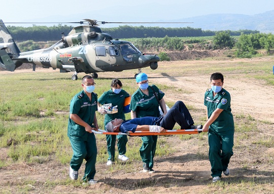 �R��܊��(li��n)���_չ��(y��ng)����Ԯ�C���ݾ�