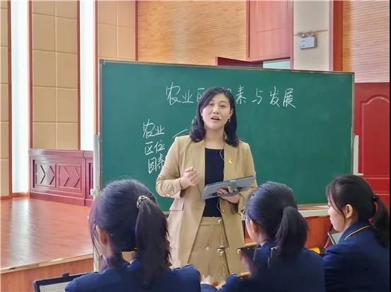   ׃����c�Wģʽ �_��������Ϣ��2.0�r������������Ϣ���̌W���^(q��)ʾ��У�n�ý̌W��ӑ����e��