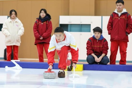 �Fꖌ�������_�O(sh��)��ѩ�\���n�� �܌W(xu��)��׷��