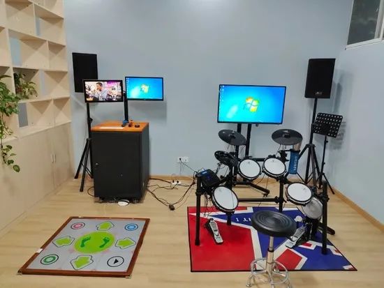  ׌���������Ҹ�������(j��)�����С��������`�Aվ���@��(j��)���п���������