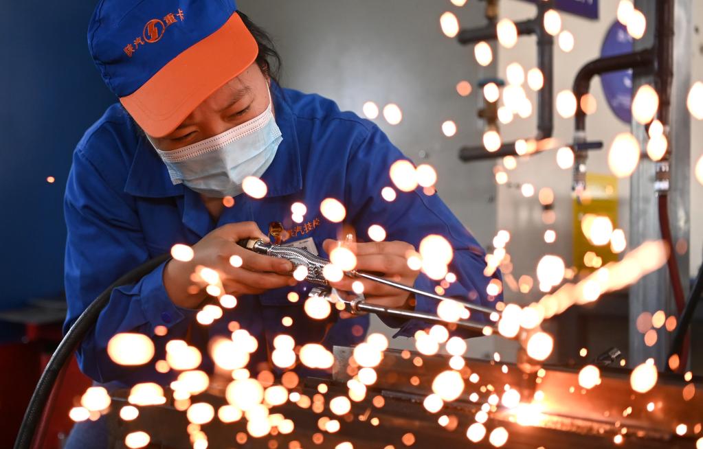 ����ȫ������ԺУӋ(j��)������140�f������