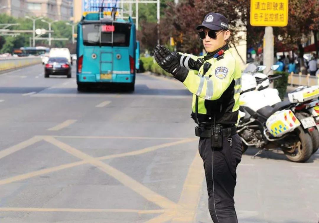 ���鿽�����ǻ۳����ܷ�����ǻۡ���