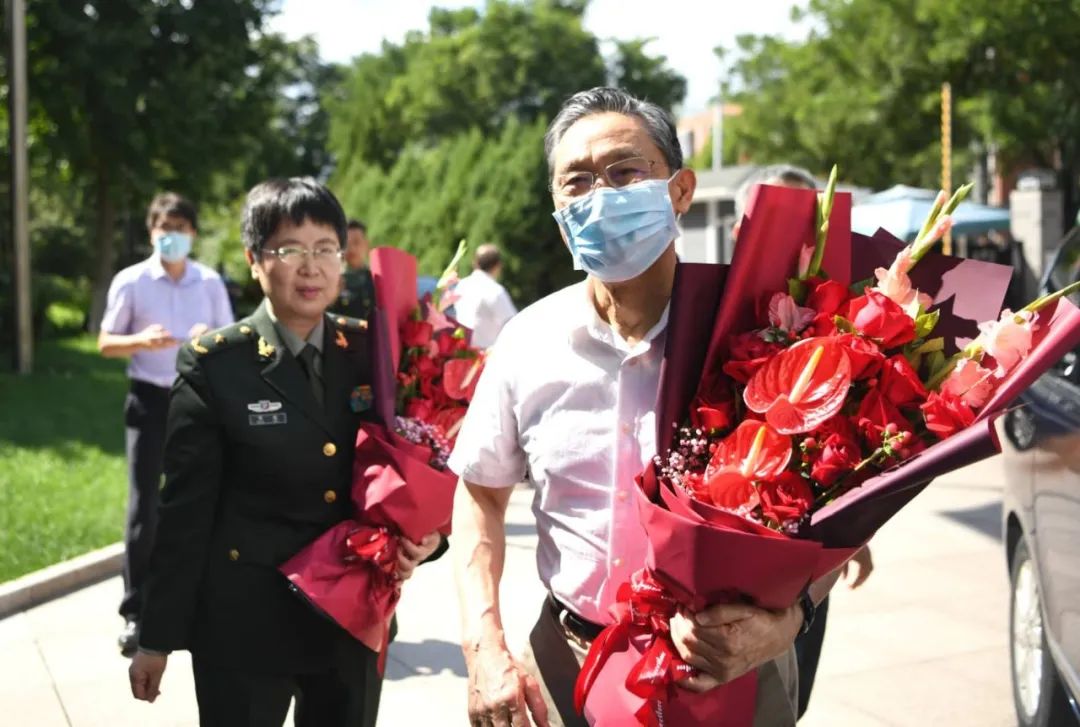 �M(m��n)�d�s����Ӣ�ۡ��ؼҡ�