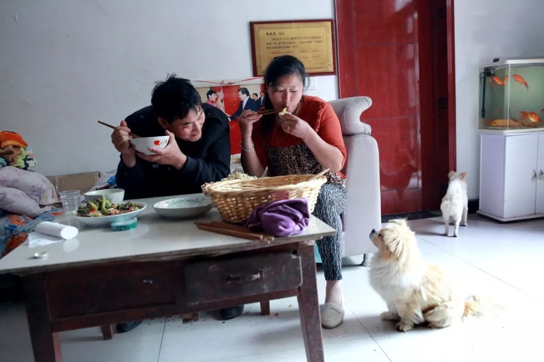 ���ӵȿ���Ҋ�Ė|�������]��ͻ�@��֮�ĵ�ؔ���������ѽ�(j��ng)���Ľo�ԼҰ�����ҕ�l�O(ji��n)����߀�B(y��ng)�˗l���˿���Ժ�Ӿʹ�еİ׹���.web