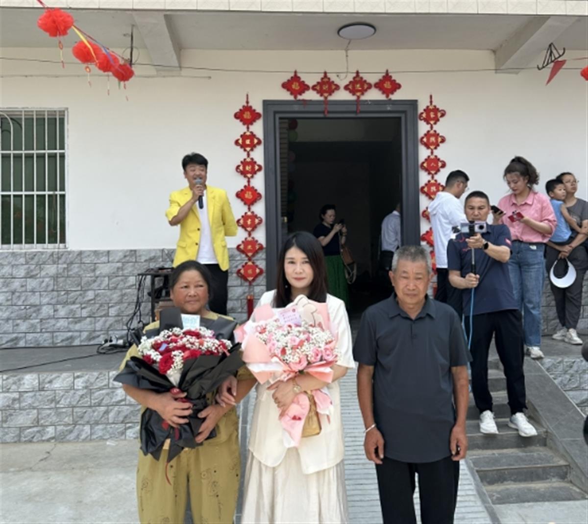 Ů����`�������ҵ�ʧɢ35��ļ��� ���H���ڻ�܇վ����������ҹ