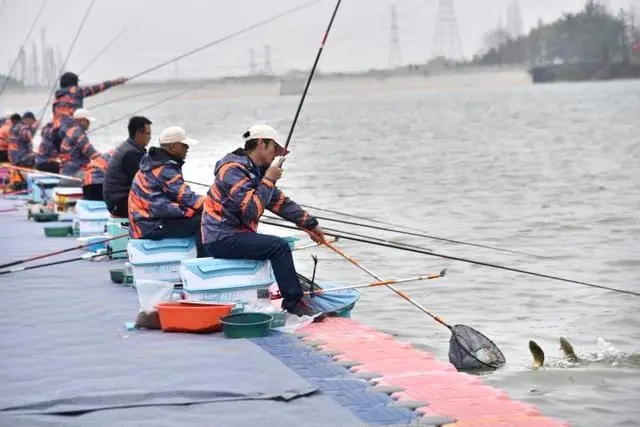 ȫ��(gu��)���ص���~���ֶ��������A�����������(ji��ng)��(l��)100�fԪ