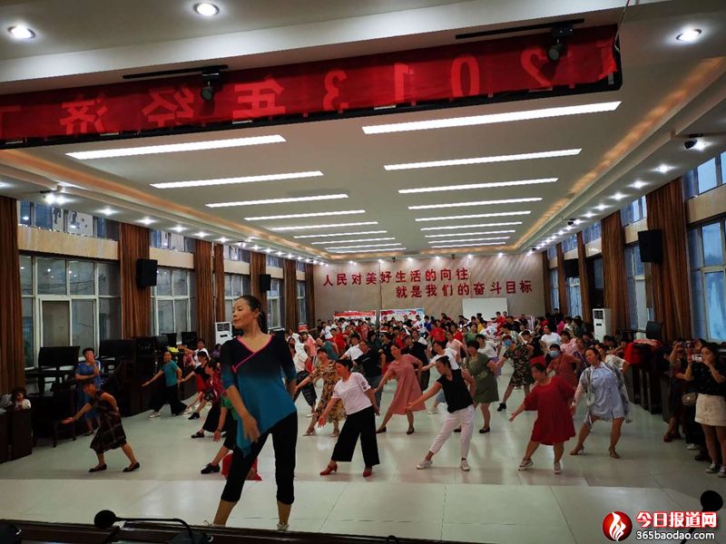  ���ݣ��Ҹ������������