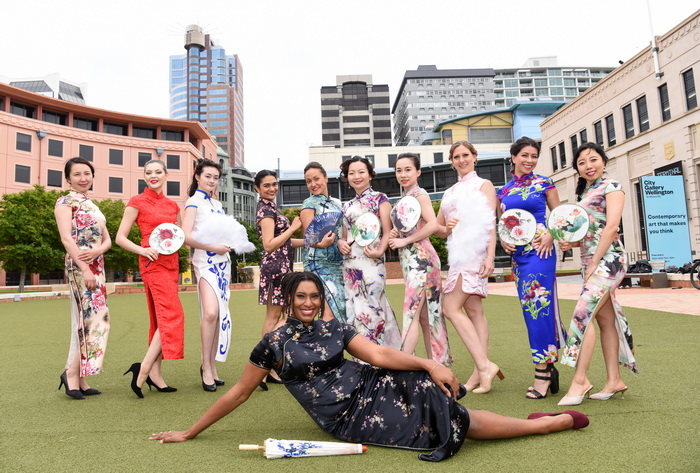 ���R�^ӛ��Ļ����ڣ��Ї�������퍾`�Ż��`�D���^