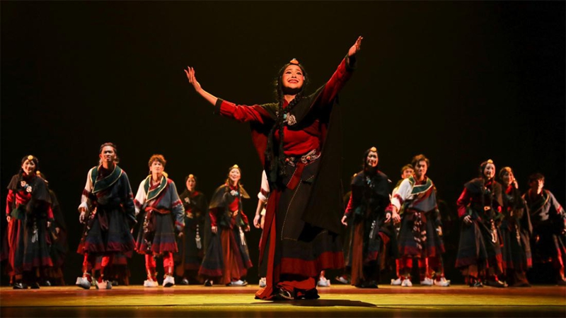 ���ķ���� ӭ�񳯺��� ��ʮ�����Ї��赸���ɻ������������g���u������_Ļ