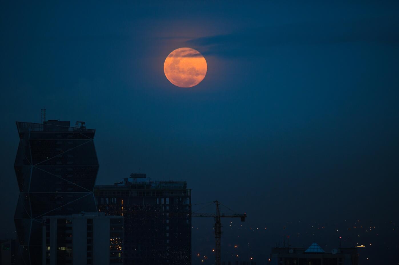 8�լF(xi��n)���������ȡ������A�¡�����