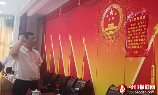 ���ϿhȪ���(zh��n)������(sh��)���(xi��ng)Ŀ�˴����Ʊ�Q��׌�������Ѕ��c�� Ⱥ�������ի@��564.png