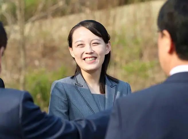 ���r���Й�(qu��n)�ݵ�Ů�����c��������