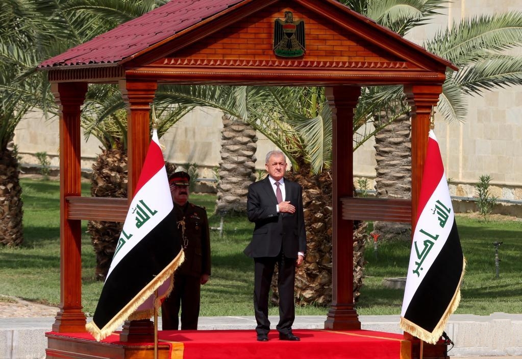 ���������ο��y(t��ng)���xʽ�ڰ͸��_�e��