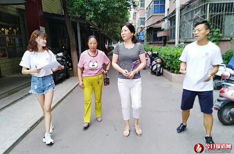 �������ı���^(q��)�o��ĸ��_����ʮ������Փ���v���`������r�g��2018��7��12�������c���Ļ�·76̖Ժ (4).jpg