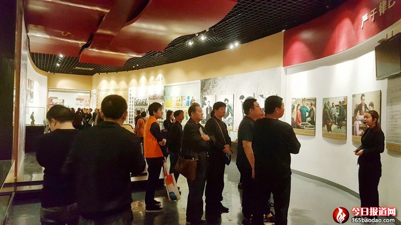 �������ı���^(q��)&ldquo;�Զ��������� ��ӛʹ������&rdquo;��ԣ���o���^���^�W�������Ƭ (3).jpg