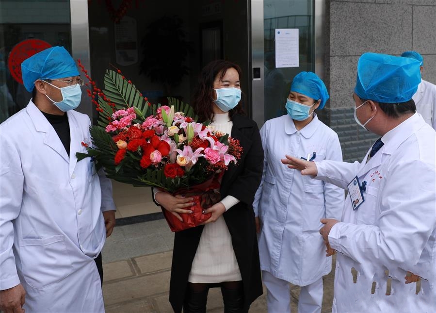 ����һ�����͹ڠ����Ⱦ�ķ��׻���������Ժ